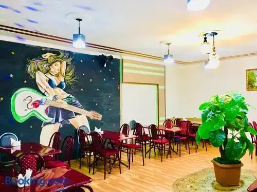 Тбилиси: Hotel Nice