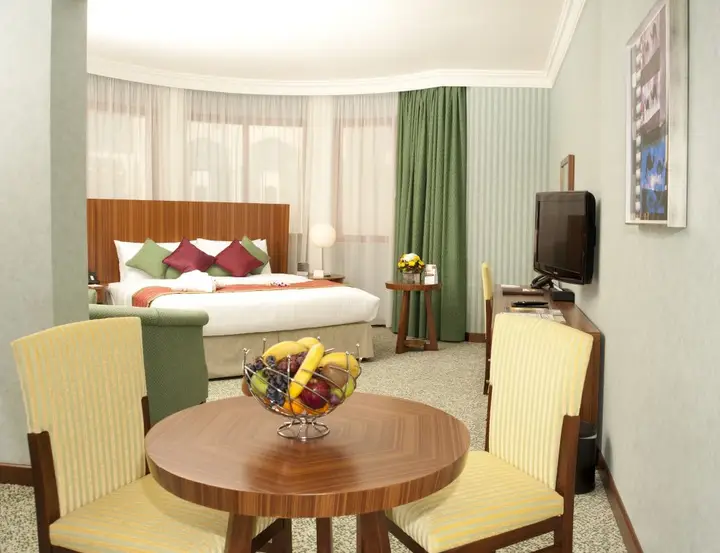 Абу-Даби: Отель City Seasons Al Hamra Hotel