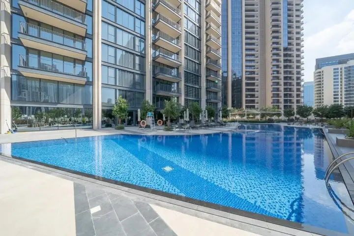 Дубай: Incredible Views From This Classy Apt With Terrace