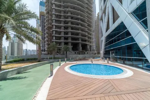 Hometown Apartments - Luxury and Spacious 3 bedroom apartment in Marina — фото 1