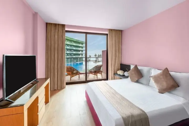 Дубай: voco Monaco Dubai,an IHG Hotel - Adults Only