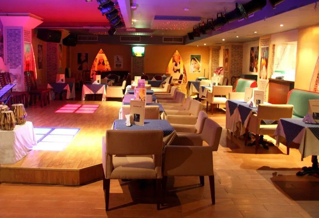 Дубай: Ramee Guestline Deira Hotel