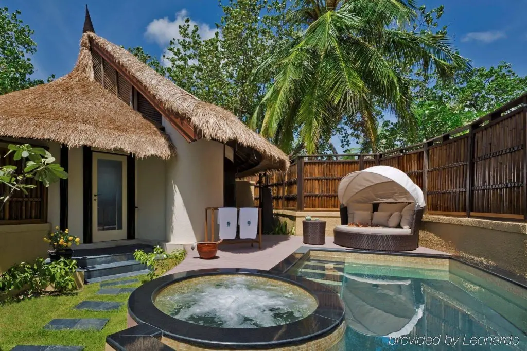 Северный атолл Мале: Отель Banyan Tree Vabbinfaru