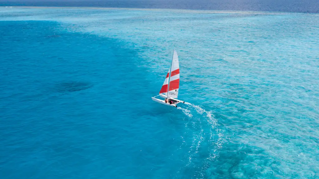 Бандос Айленд: Курортный отель Bandos Maldives