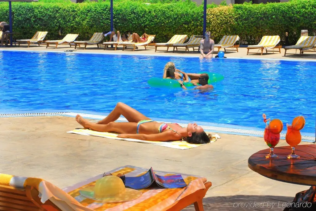 Naama Bay Hotel & Resort — фото 1