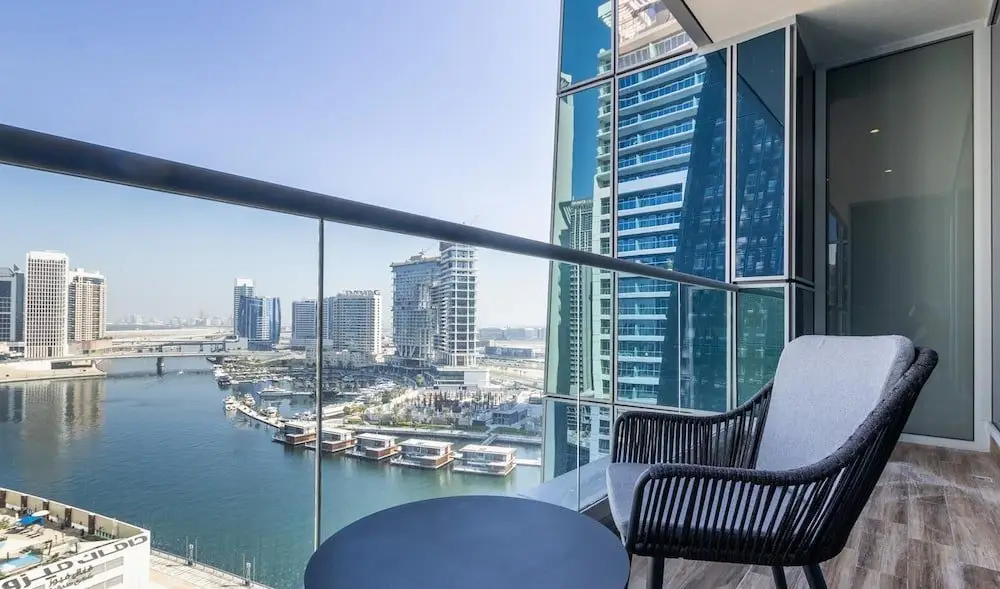 Дубай: Homesgetaway - 1BR in J One Residence