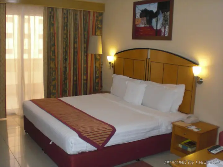 Дубай: Winchester Grand Hotel Apartments