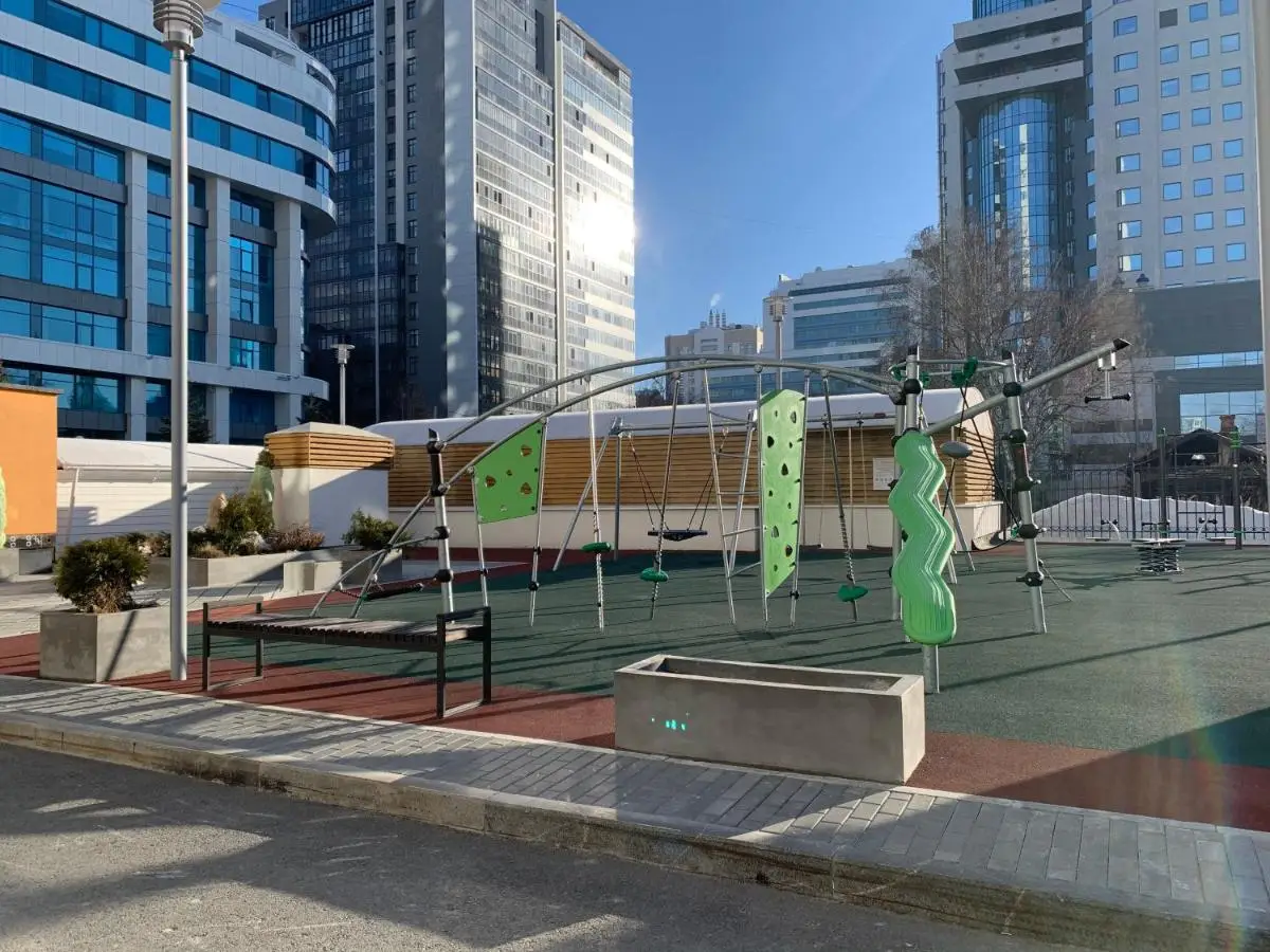 carousel image 5