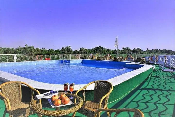 Луксор: Jaz Crown Jubilee Ms 4&7 Nights From Luxor
