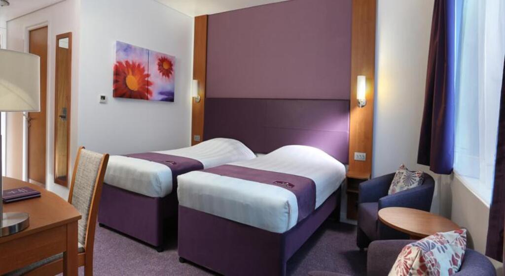 Дубай: Premier Inn Dubai Investments Park