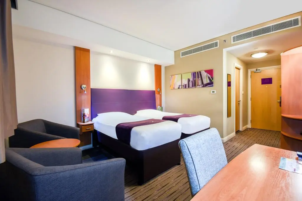 Дубай: Premier Inn Dubai Investments Park