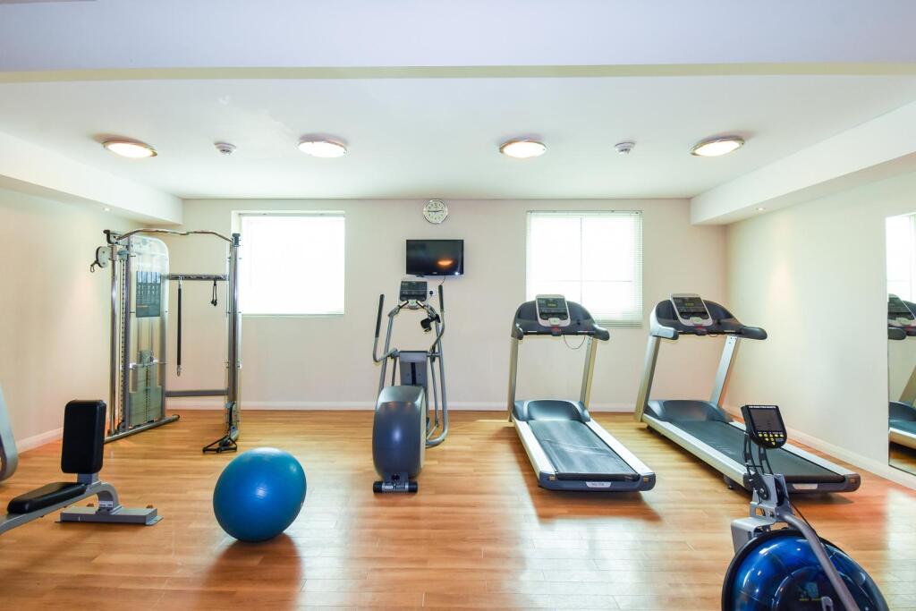 Дубай: Premier Inn Dubai Investments Park