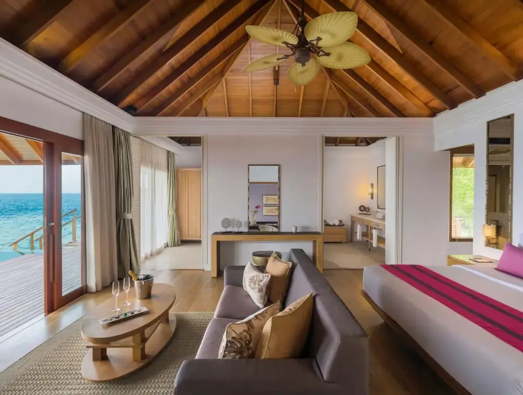 Атолл Баа: Курорт Dusit Thani Maldives