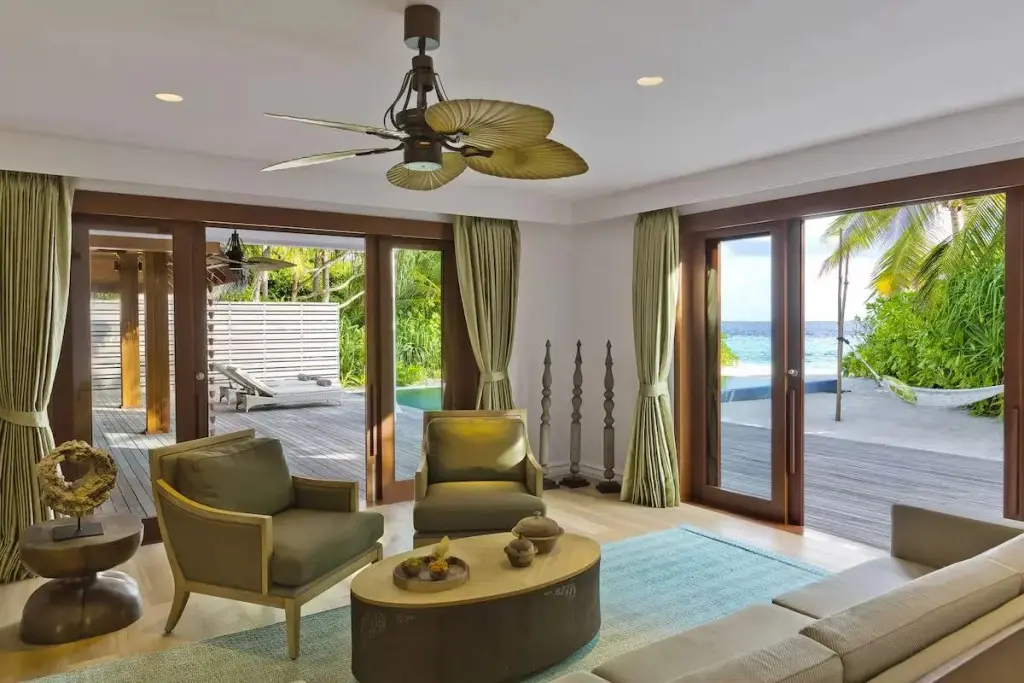 Атолл Баа: Курорт Dusit Thani Maldives