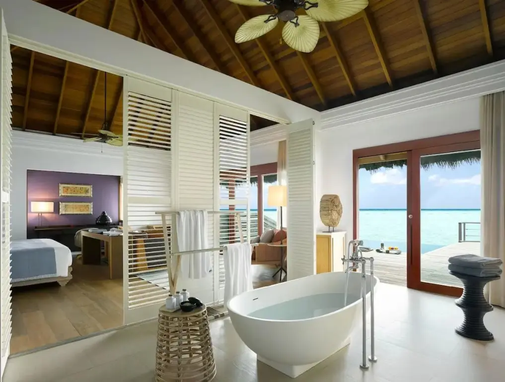 Атолл Баа: Курорт Dusit Thani Maldives