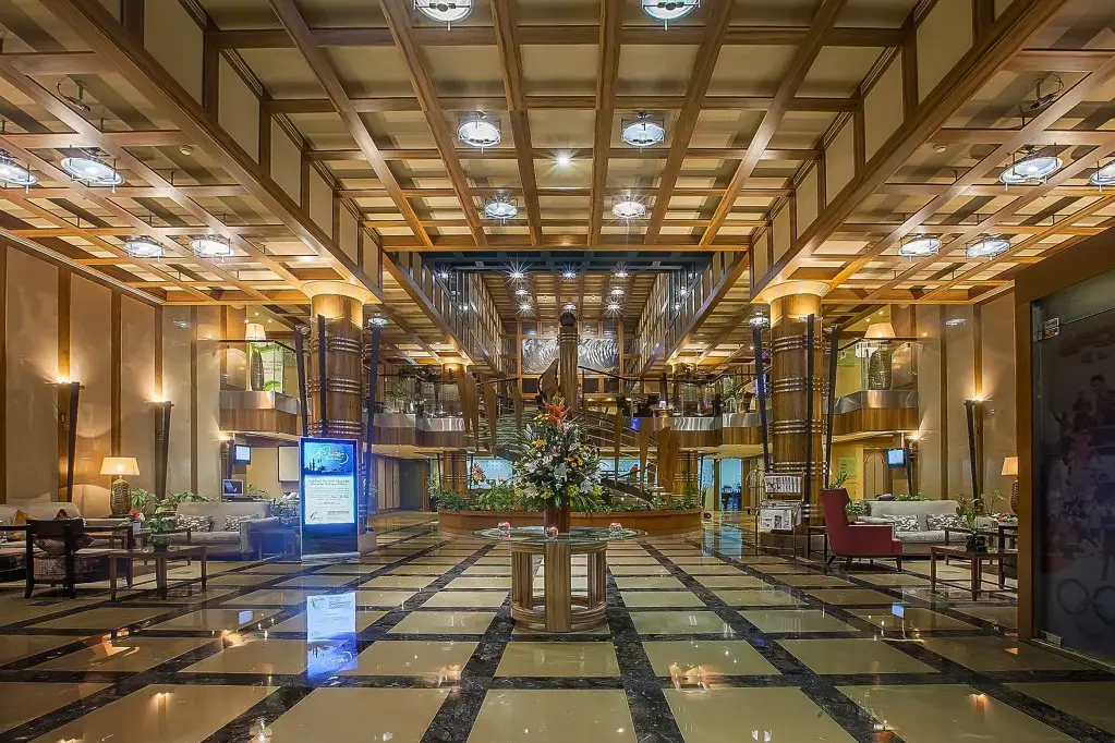 Дубай: Capitol Hotel