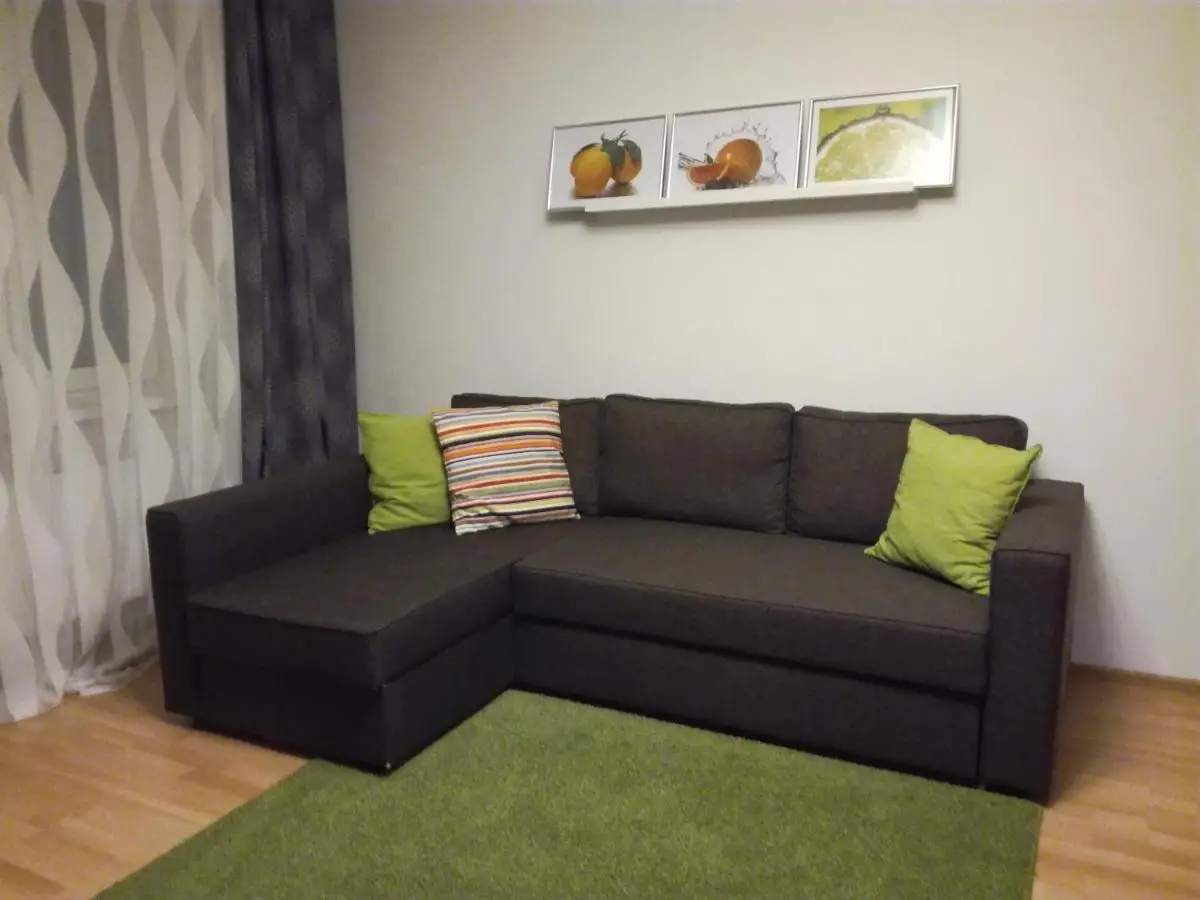 Екатеринбург: Apartment Green Island