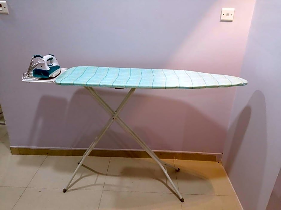 Дубай: Pharos Inn Sheikh Zaied Private bed space