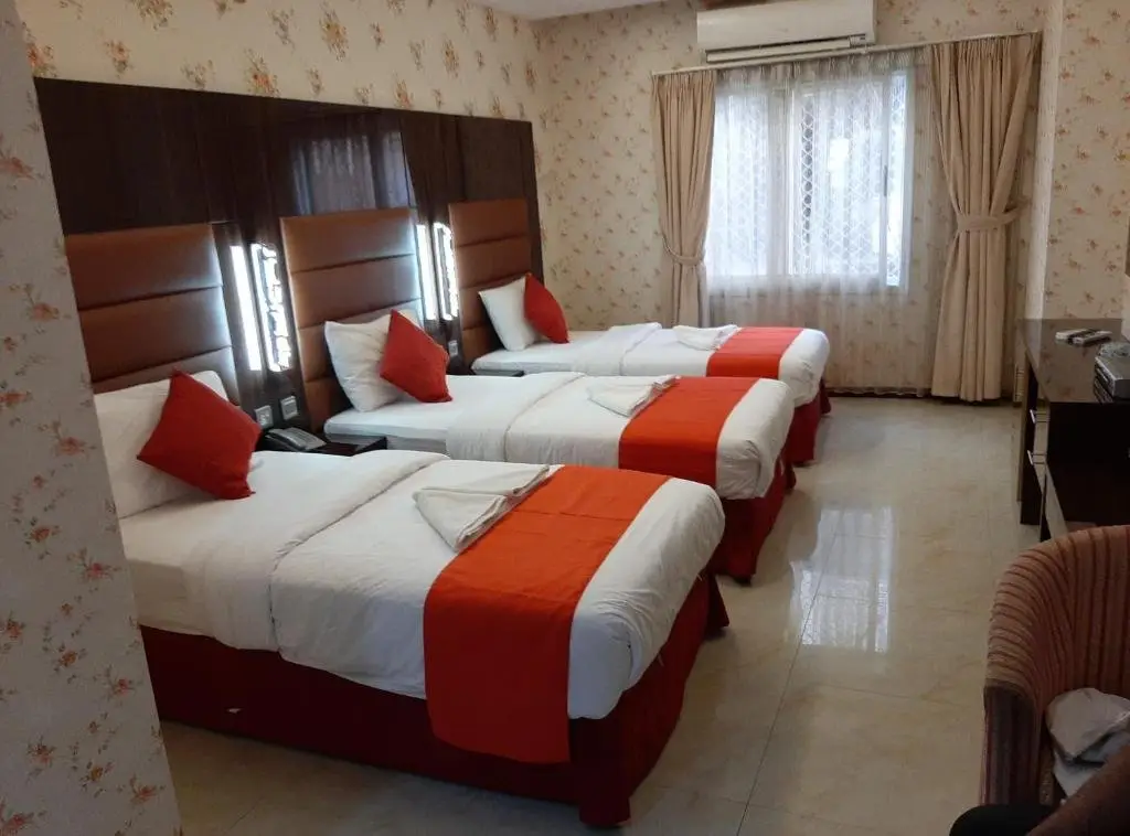 Дубай: Burj Nahar Hotel L.L.C