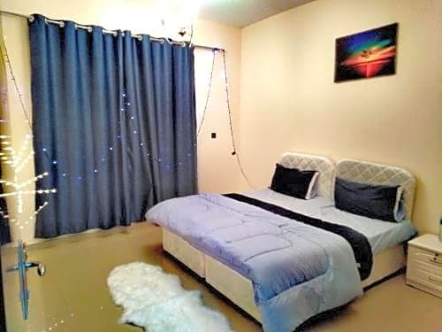 Дубай: Good Luck Homes Shared Apartments