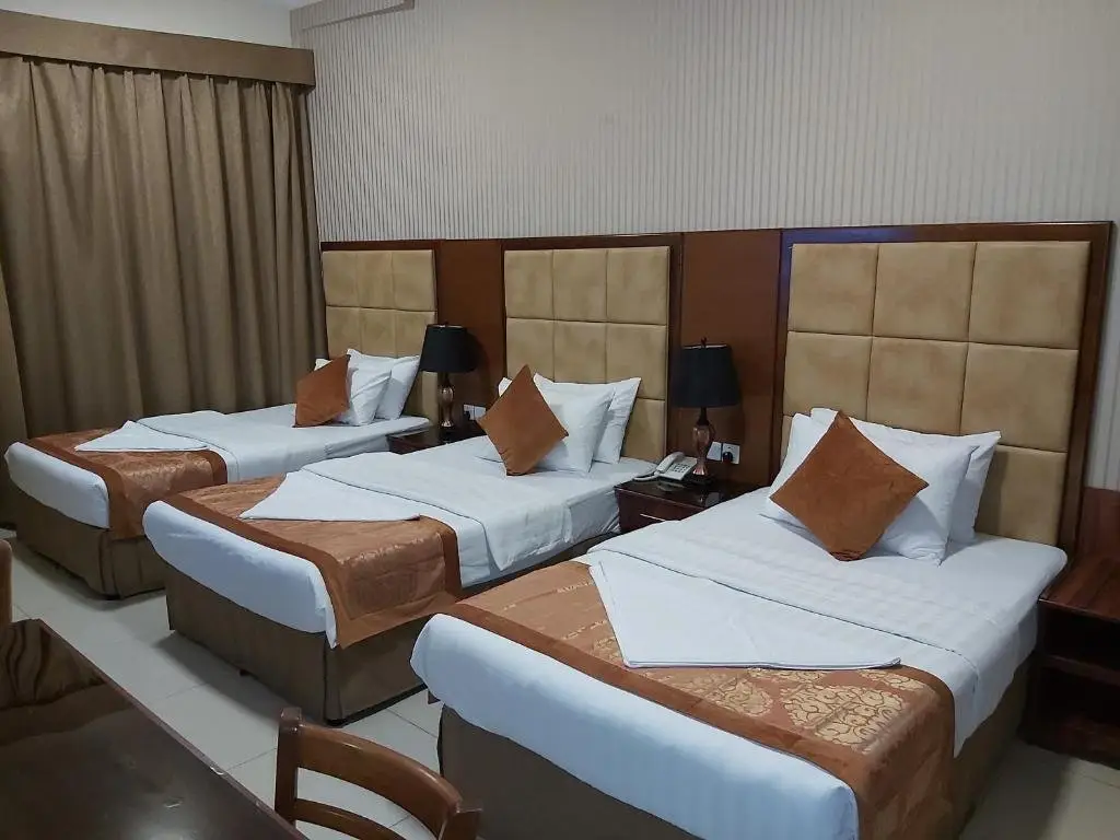 Дубай: Bliss Hotel L.L.C