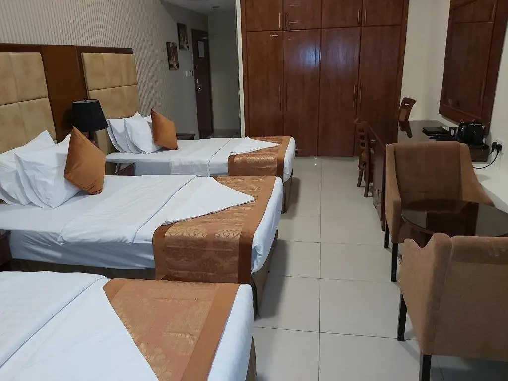 Дубай: Bliss Hotel L.L.C
