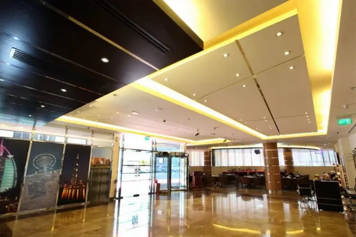 Дубай: Xclusive Maples Hotel Apartment
