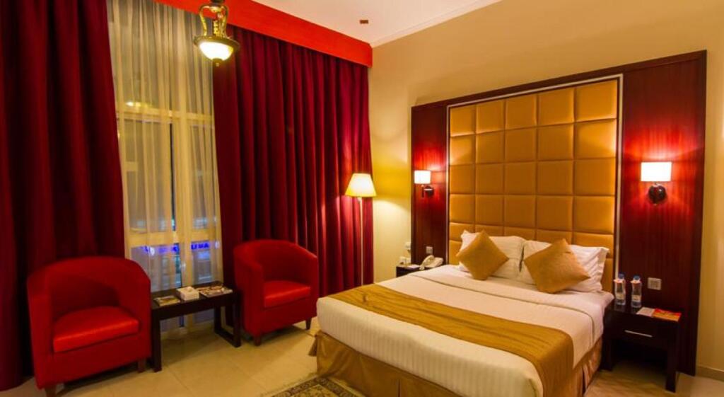 Дубай: Rainbow Hotel