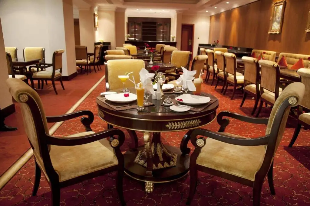 Дубай: Отель Grand Excelsior Hotel Al Barsha