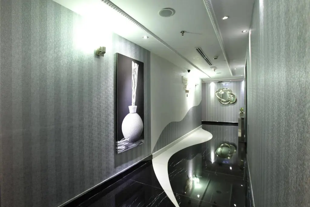 Дубай: Broadway Hotel