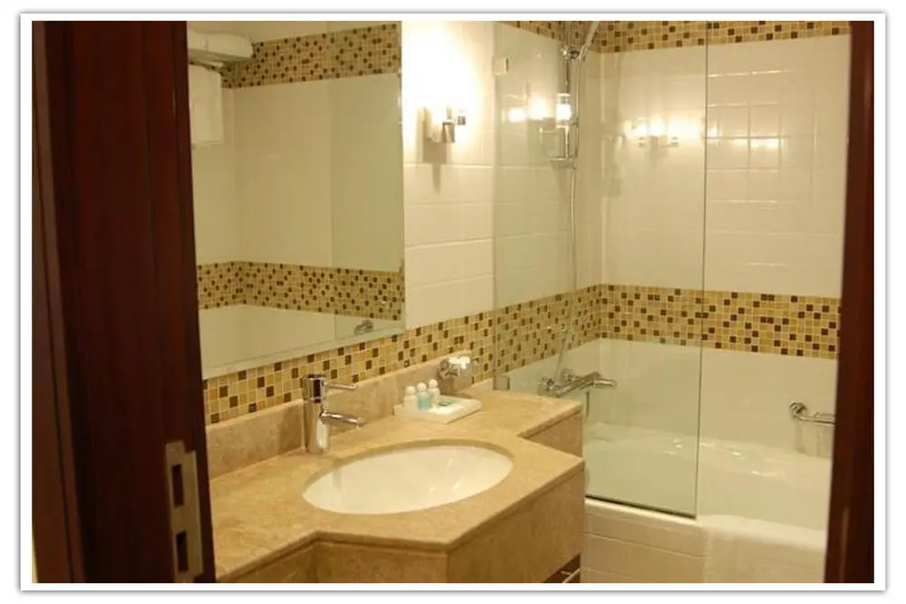 Дубай: Desert Rose Hotel Apartments