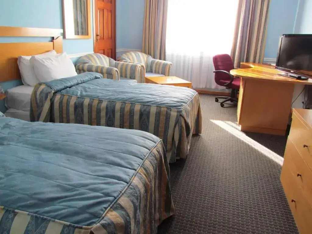 Баку: The Crescent Beach Hotel & Leisure Resort