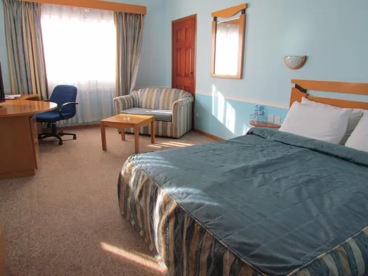 Баку: The Crescent Beach Hotel & Leisure Resort
