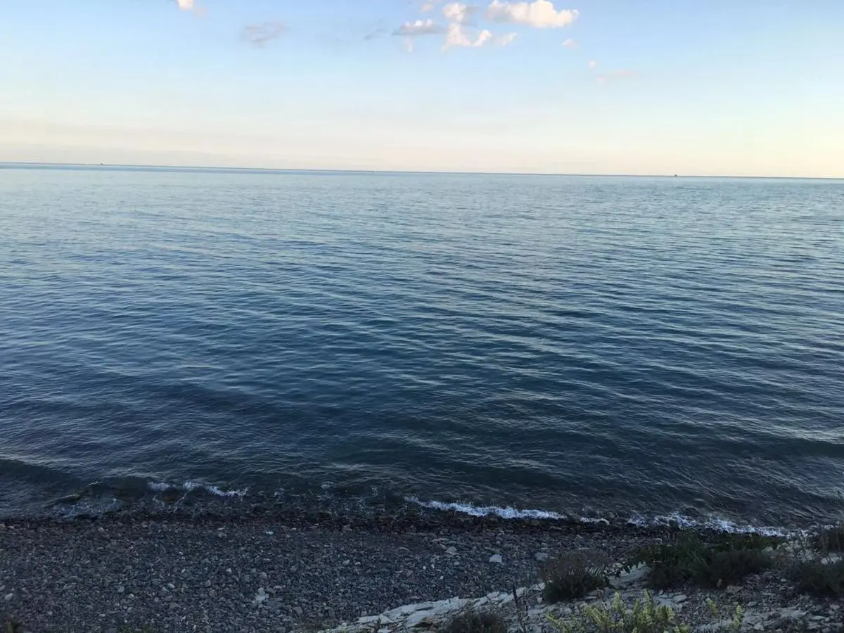 Новороссийск: Частный дом у моря "Виктория"