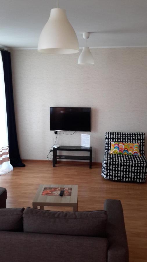 Екатеринбург: Apartment Orange Island