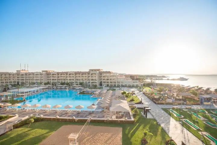 Хургада: Отель Pickalbatros White Beach Resort