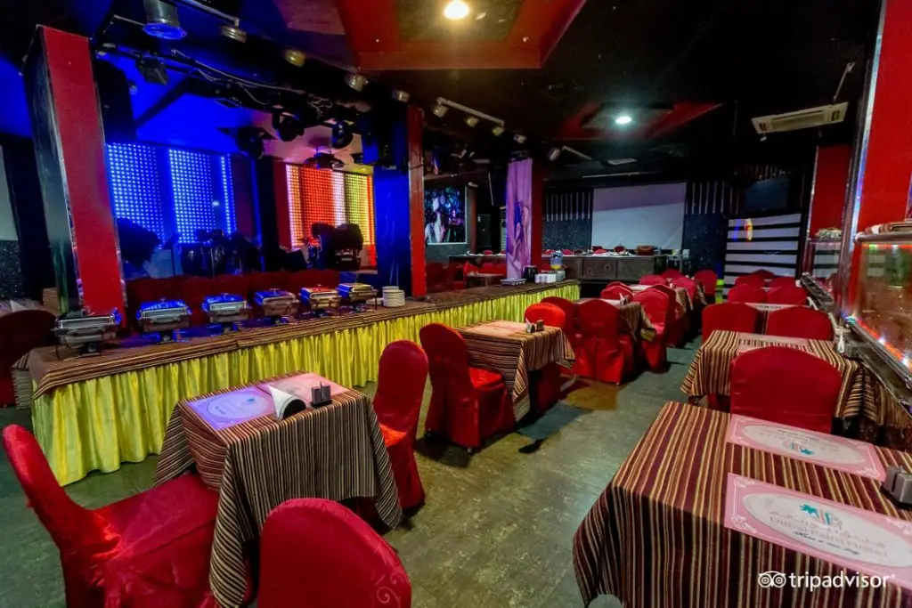 Дубай: Abjad Crown Hotel