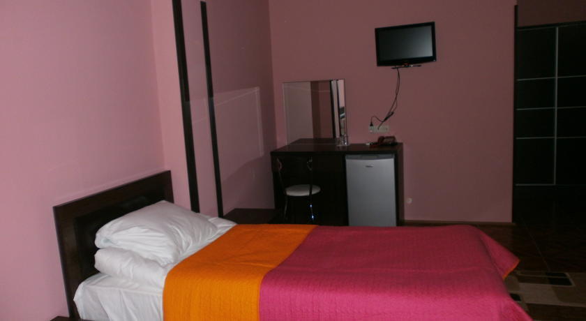 Батуми: Efes Hotel