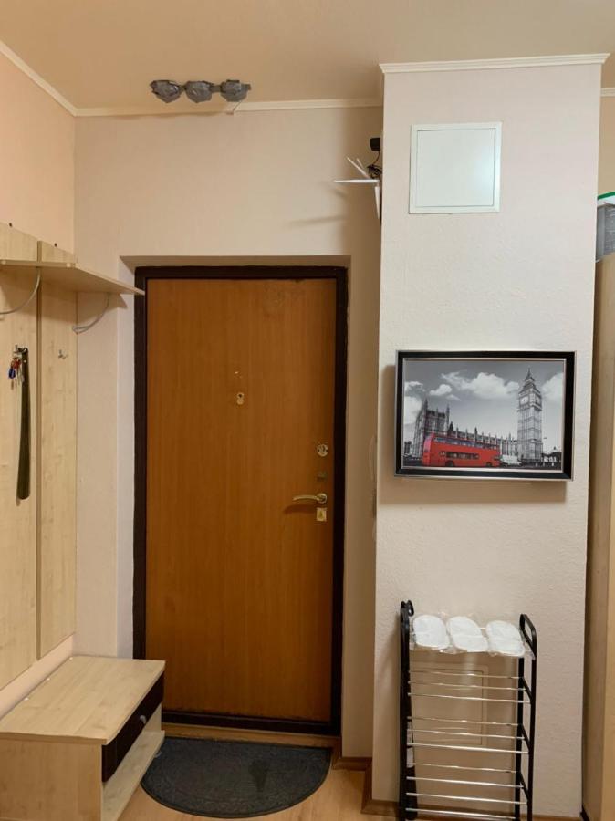 Екатеринбург: Apartment Domashny Uyut on Sheinkmana 90