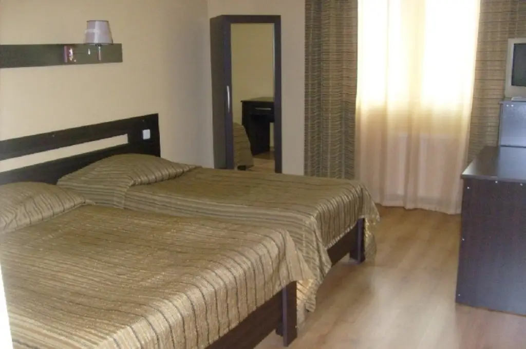 Батуми: Hotel Astoria