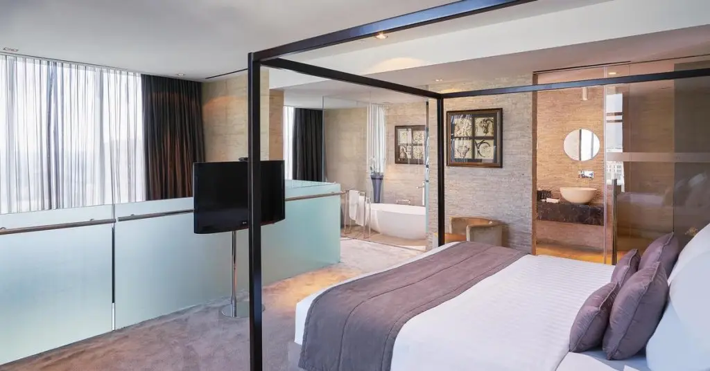 Дубай: Отель The Canvas Dubai - MGallery Hotel Collection