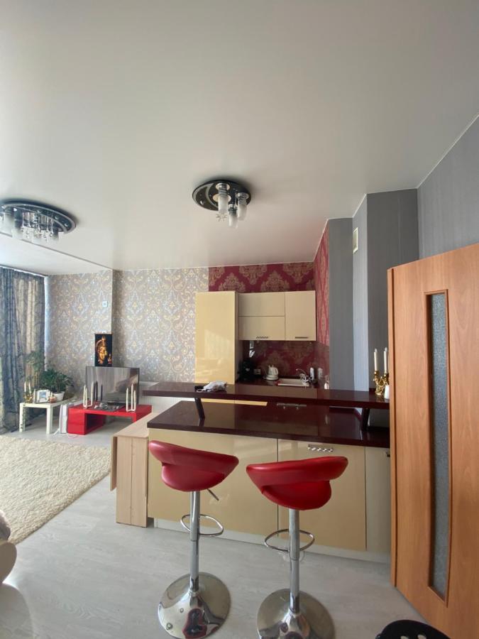 Екатеринбург: Квартира с панорамным видом на лес,с гидромассажной ванной для двоих