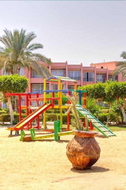Айн-Сохна: Kefi Palmera Beach Resort El Sokhna - Family Only