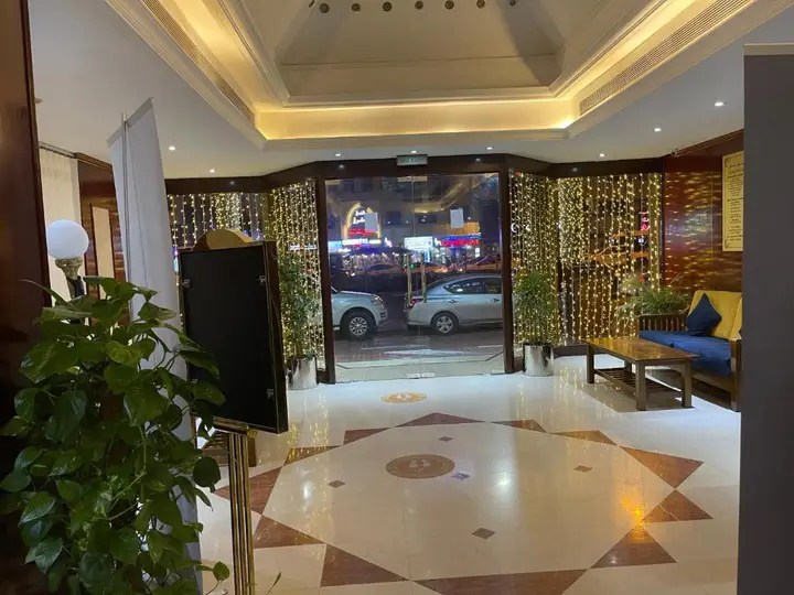 Дубай: Claridge Hotel