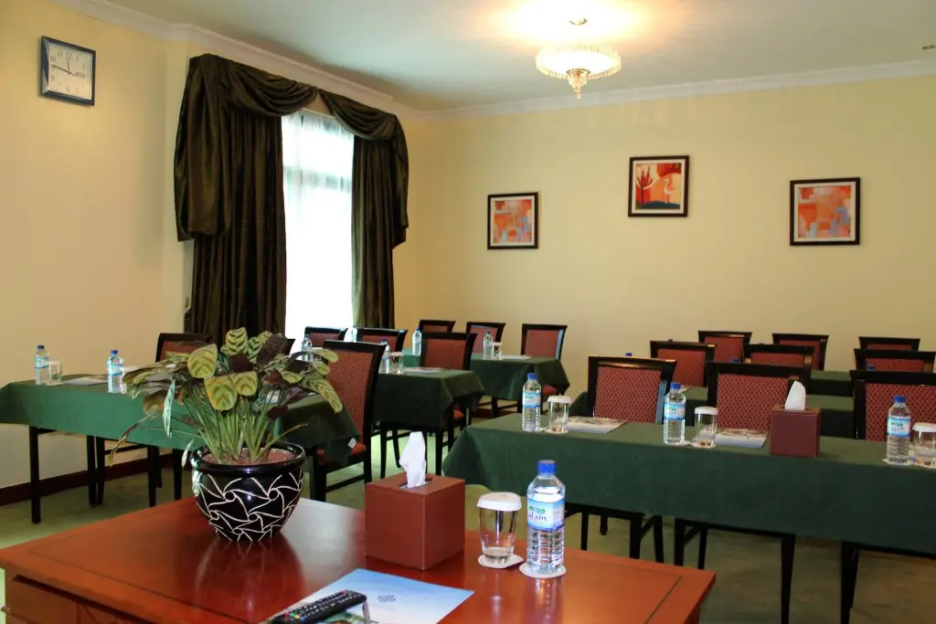 Абу-Даби: Al Diar Capital Hotel