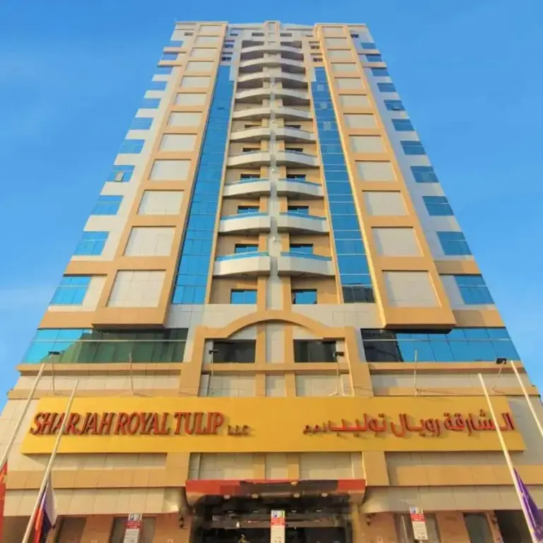 Sharjah Royal Tulip Hotel apartment — фото 1