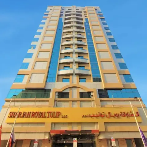 Sharjah Royal Tulip Hotel apartment — фото 1