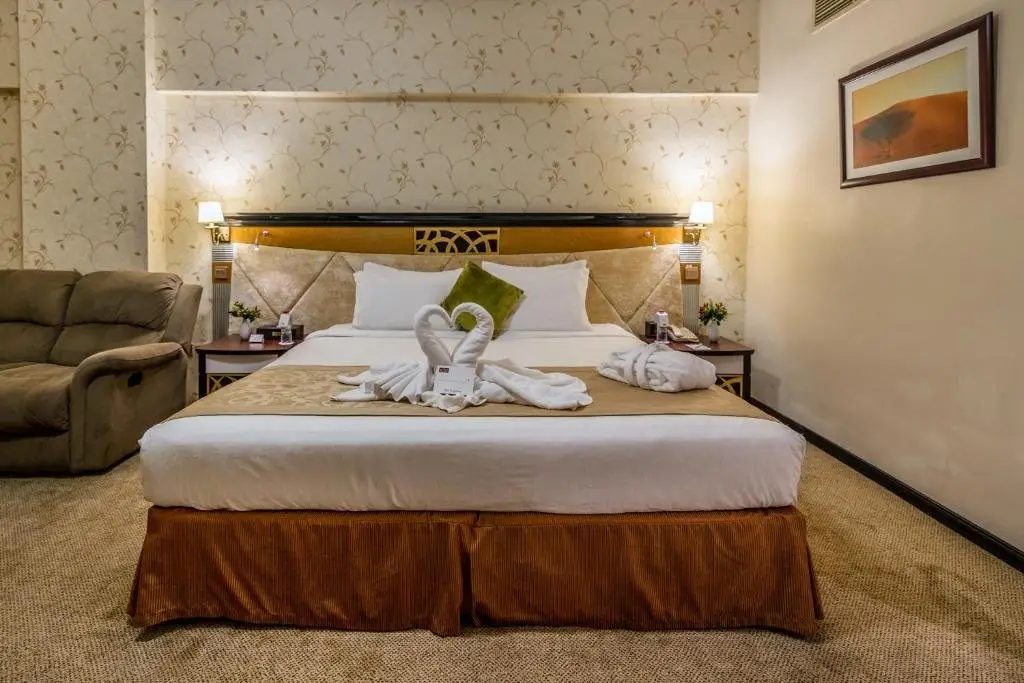 Дубай: Al Jawhara Hotel Apartments