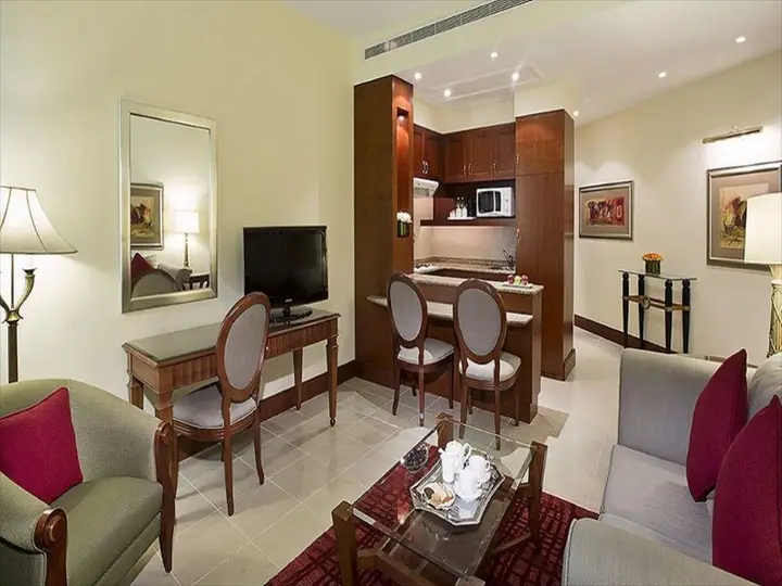 Дубай: City Seasons Suites
