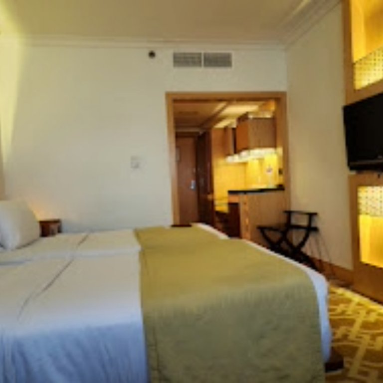 Дубай: Marco Polo Hotel